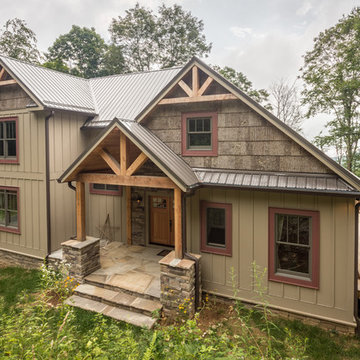 Rustic Retreat in Lost Creek