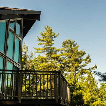 Honey Harbour - Waterfront Home