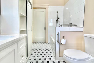 Example of a bathroom design in Other