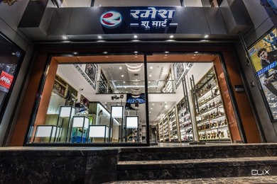 Ramesh Shoo Mart