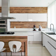 Leuning Kitchen