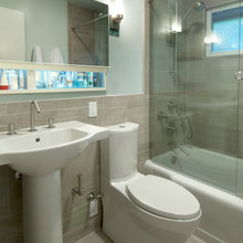 Upstairs bathroom