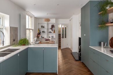 Photo of a contemporary kitchen in London.