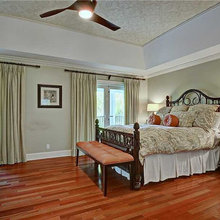 master bed decor