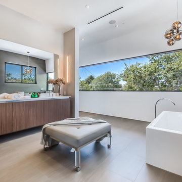 849 N. Curson Ave