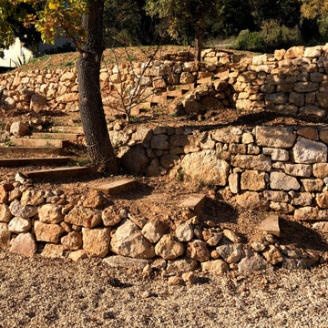 Restanques Enrochements en pierres du Haut var