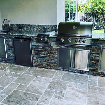 Outdoor Kitchen