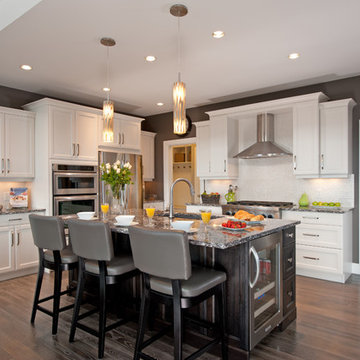 Catalina White Maple with Dark Hickory Contrast