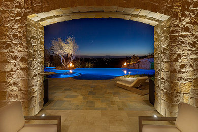 Example of a tuscan pool design in San Diego