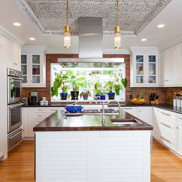 Key West Inspired Kitchen