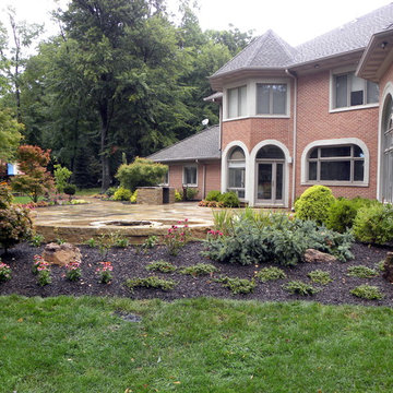 Backyard Patio & Firepit