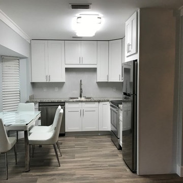 Modern 24"x24" Pattern Tiles Backsplash