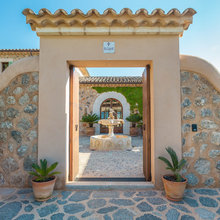 Entry way