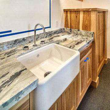 Bathroom with farmhouse sink