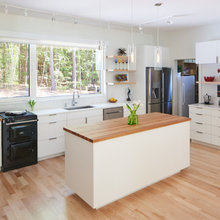 1741 Kitchen