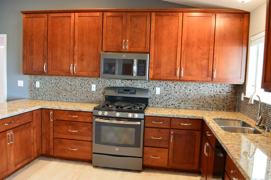 Table Mountain Remodel Using Huntwood Cabinets Wall Street