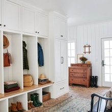 480 West View - Mudroom