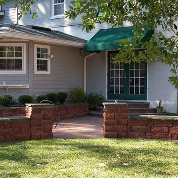 Paver Patio, Landscaping Beds & Sitting Walls