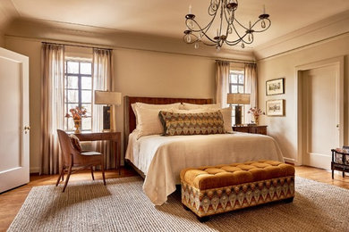 Example of a minimalist bedroom design in Bridgeport
