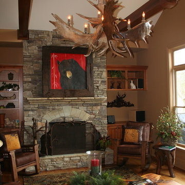 Jones Mountain Home