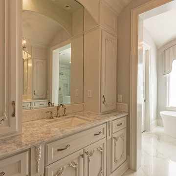 HEIGHTS BATHROOM