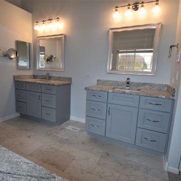 Gurnee Master Bathroom Interior Painting