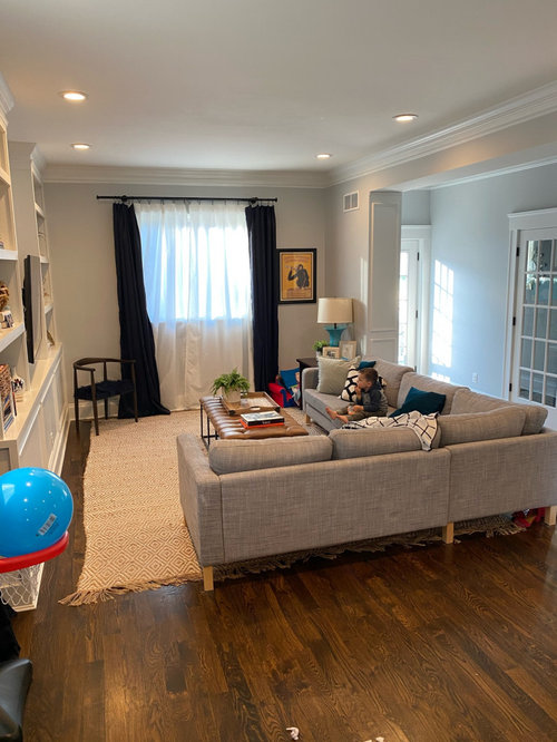 Funky layout, dead space, another sitting area?!