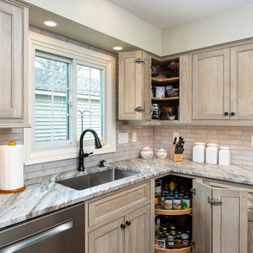 Bowie Colonial Kitchen Remodel