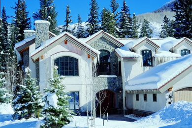 Exterior home photo in Denver