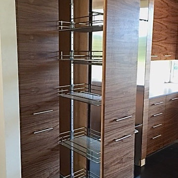 CABINETRY - Pull out Pantry