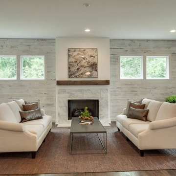 2711 Hazelwood