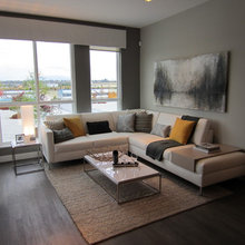 Apt. Great Colors & Layout