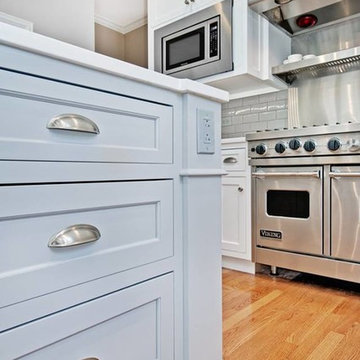 Lakeview Transitional Kitchen