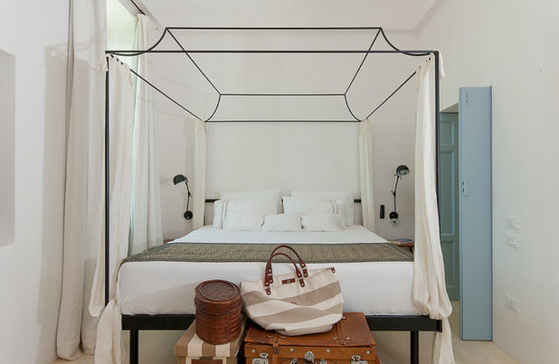 Mediterranean Bedroom by Studio Talent