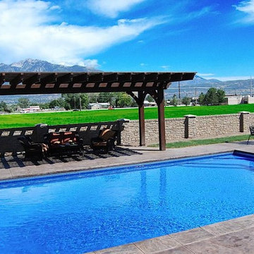 Adding an Entertainment Poolside Pergola Kit for Shade