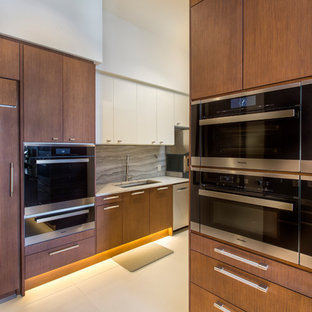 Prep Kitchen in Contemporary Home for Entertaining