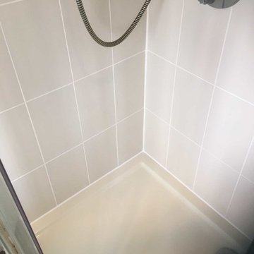 Removing Mould from a Ceramic Tiled Ensuite Shower Cubicle in Chelford