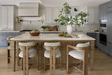 Example of a beach style kitchen design in Toronto