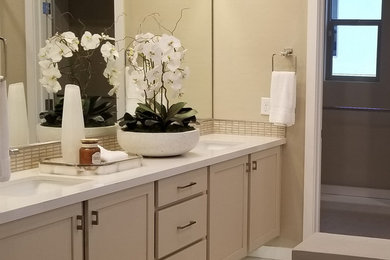 Inspiration for a contemporary bathroom remodel in Los Angeles