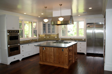 Inspiration for a farmhouse kitchen remodel in Santa Barbara