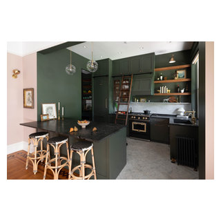 Hyde Park Kitchen - Kitchen - by Metro Design Build Inc.