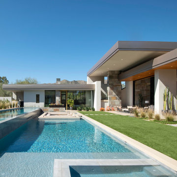 Contemporary - Desert Living