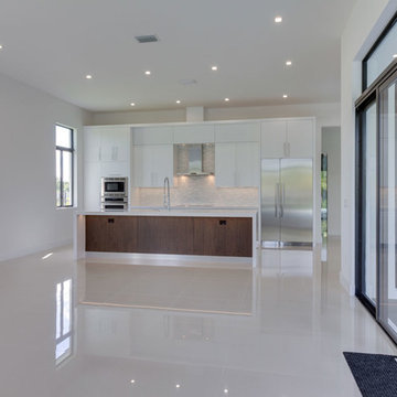 VECCIO SOUTH MIAMI