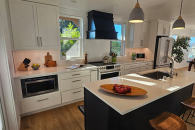 Example of a trendy kitchen design in Seattle