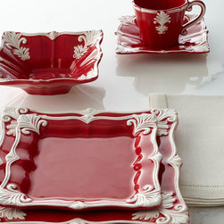 Holiday Entertaining - Holiday Dinnerware