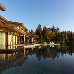 Quantum Windows & Doors | Hlynsky + Davis Architects - Windows And Doors