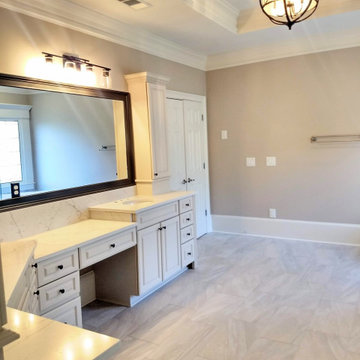 Seabiscuit Master Bathroom