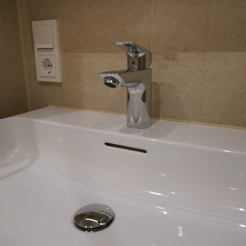 Aus einem Badezimmer wird ein Duschbad in München Bogenhausen