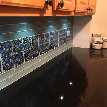 William De Morgan Carnation Kitchen