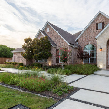 TRANSITIONAL | FOREST VISTA - CURB APPEAL